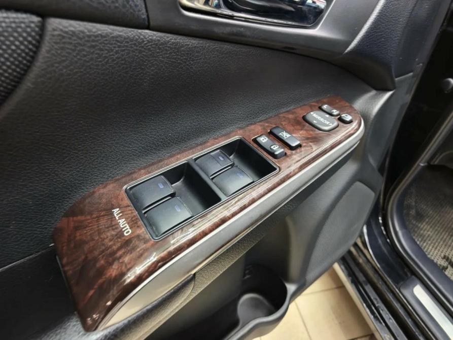 Toyota Camry VII (XV50) Рестайлинг 2 Альметьевск  - изображение 11
