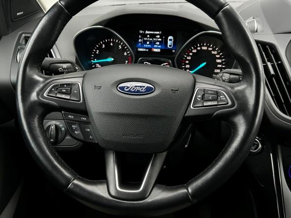 Ford Kuga II Рестайлинг с пробегом 2018 года, цена 1 699 300 рублей, 109054 км, внедорожник, Автокод Объявления