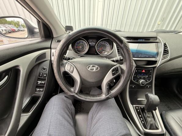 Hyundai Elantra V (MD) Рестайлинг с пробегом 2015 года, цена 1 235 000 рублей, 128970 км, седан, Автокод Объявления
