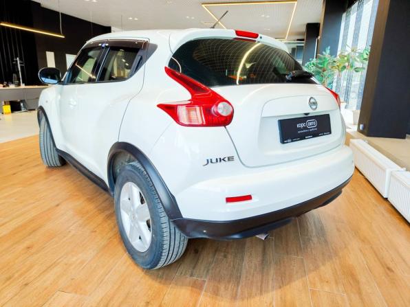Nissan Juke I с пробегом 2014 года, цена 958 000 рублей, 161185 км, внедорожник, Автокод Объявления