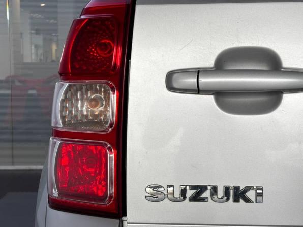 Suzuki Grand Vitara II Рестайлинг с пробегом 2010 года, цена 900 000 рублей, 274441 км, внедорожник, Автокод Объявления
