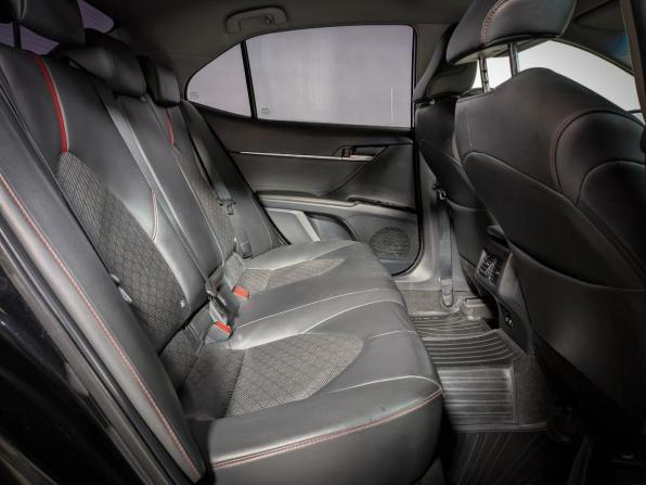 Toyota Camry VIII (XV70) с пробегом 2020 года, цена 2 440 000 рублей, 144000 км, седан, Автокод Объявления