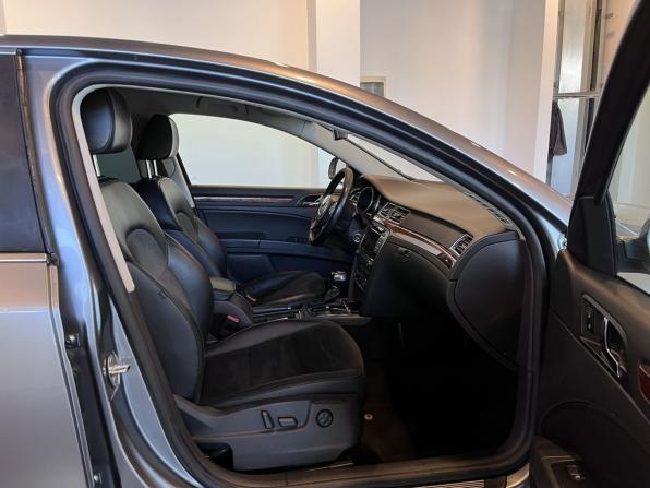 Skoda Superb II с пробегом 2011 года, цена 835 000 рублей, 340017 км, лифтбек, Автокод Объявления