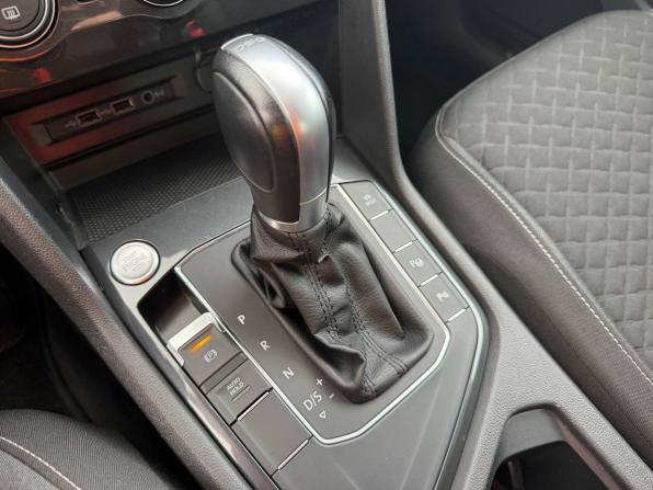 Volkswagen Tiguan II с пробегом 2018 года, цена 2 345 000 рублей, 77776 км, внедорожник, Автокод Объявления