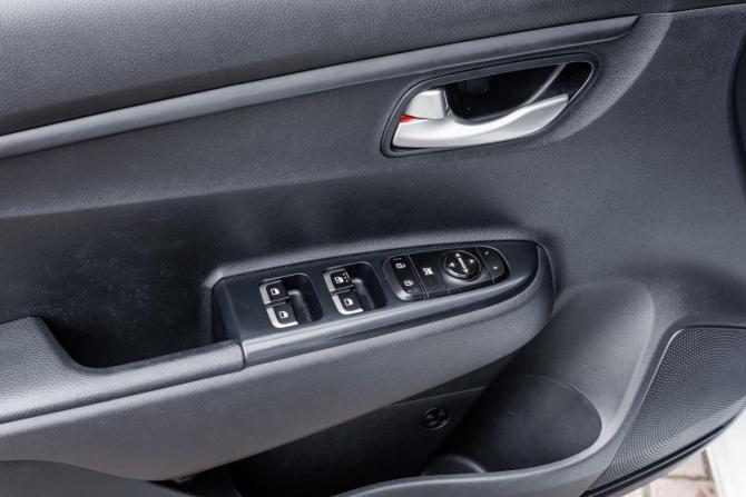 Kia Rio IV с пробегом 2019 года, цена 1 138 000 рублей, 129924 км, седан, Автокод Объявления