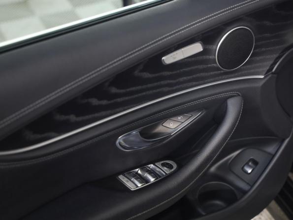 Mercedes-Benz E-Класс V (W213 S213 C238) Рестайлинг с пробегом 2021 года, цена 3 525 387 рублей, 120856 км, седан, Автокод Объявления