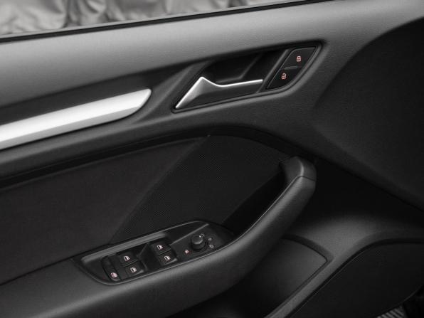 Audi A3 III (8V) с пробегом 2015 года, цена 1 550 000 рублей, 145726 км, седан, Автокод Объявления