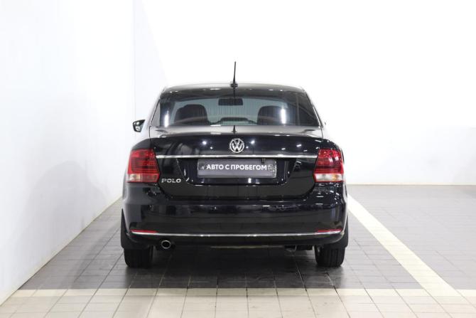 Volkswagen Polo V Рестайлинг с пробегом 2017 года, цена 1 042 000 рублей, 109365 км, седан, Автокод Объявления