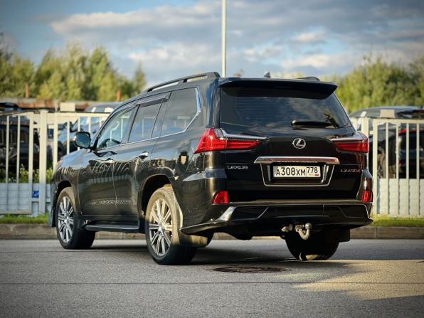 Lexus LX III Рестайлинг 2 с пробегом 2016 года, цена 5 100 000 рублей, 169428 км, внедорожник, Автокод Объявления