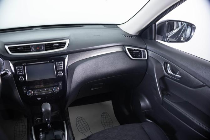 Nissan X-Trail III с пробегом 2018 года, цена 1 859 000 рублей, 161124 км, внедорожник, Автокод Объявления