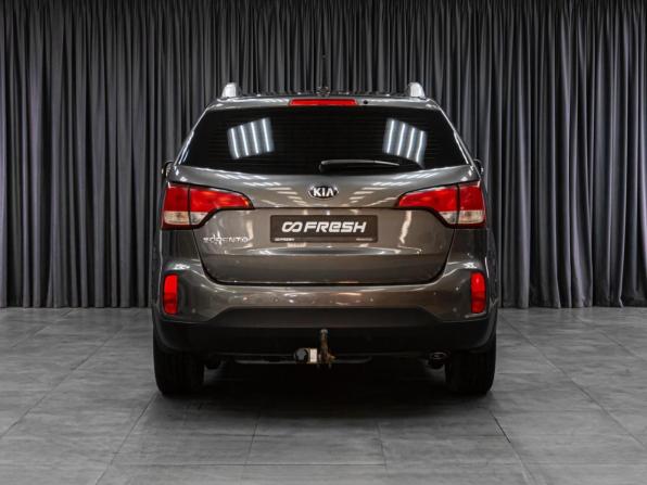 Kia Sorento II Рестайлинг с пробегом 2019 года, цена 2 299 000 рублей, 172794 км, внедорожник, Автокод Объявления