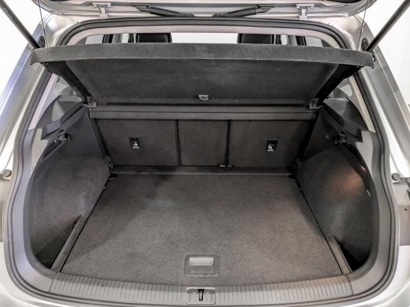 Volkswagen Tiguan II с пробегом 2019 года, цена 2 465 000 рублей, 64424 км, внедорожник, Автокод Объявления
