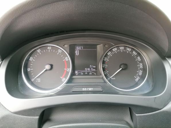 Skoda Rapid I с пробегом 2015 года, цена 790 000 рублей, 154614 км, лифтбек, Автокод Объявления