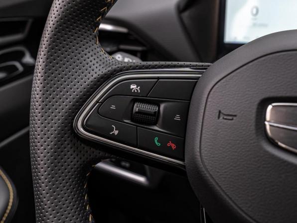 Geely Coolray I Рестайлинг с пробегом 2025 года, цена 2 510 000 рублей, 6928 км, внедорожник, Автокод Объявления