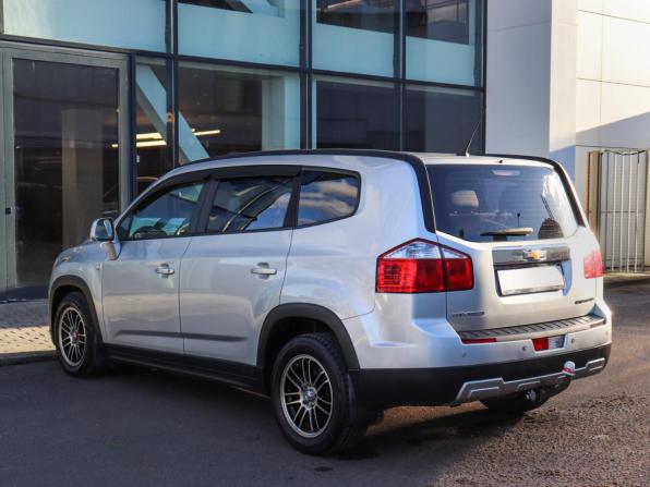 Chevrolet Orlando I с пробегом 2012 года, цена 997 000 рублей, 198416 км, компактвэн, Автокод Объявления