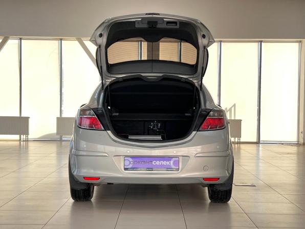 Opel Astra H Рестайлинг с пробегом 2010 года, цена 699 000 рублей, 198640 км, хэтчбек, Автокод Объявления