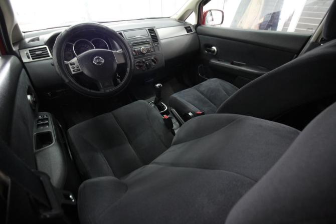Nissan Tiida I с пробегом 2007 года, цена 580 000 рублей, 233487 км, седан, Автокод Объявления