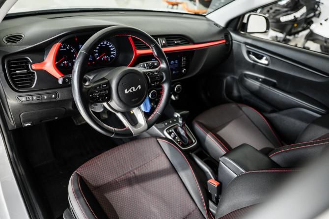 Kia Rio IV Рестайлинг с пробегом 2022 года, цена 1 850 000 рублей, 57121 км, хэтчбек, Автокод Объявления