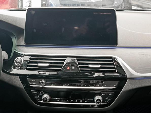 BMW 5 серии VII (G30/G31/G38) Рестайлинг с пробегом 2022 года, цена 4 330 000 рублей, 115000 км, седан, Автокод Объявления