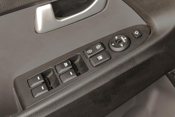 Kia Sportage III с пробегом 2013 года, цена 1 199 000 рублей, 218900 км, внедорожник, Автокод Объявления