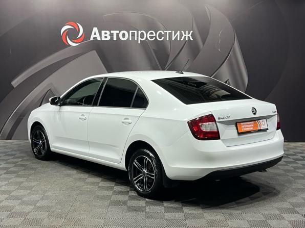 Skoda Rapid I Рестайлинг с пробегом 2019 года, цена 1 370 000 рублей, 113282 км, лифтбек, Автокод Объявления