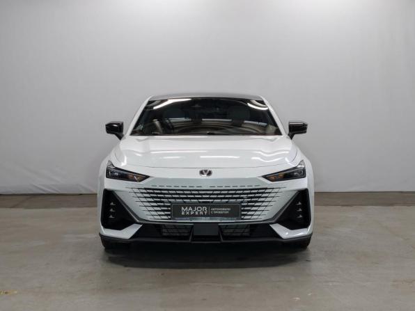 Changan UNI-V I с пробегом 2023 года, цена 2 250 000 рублей, 32676 км, лифтбек, Автокод Объявления