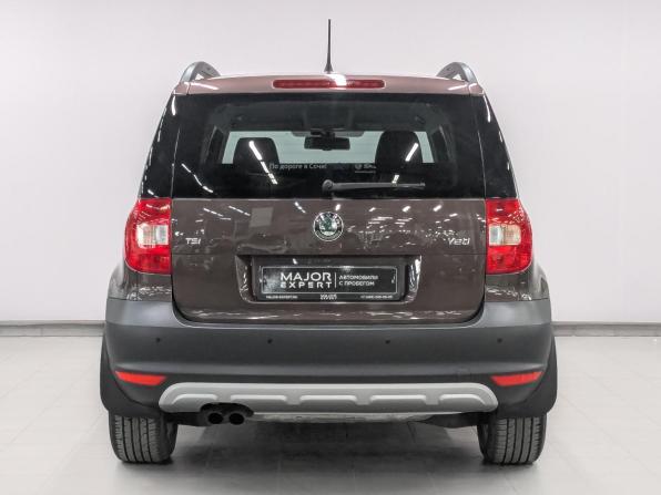Skoda Yeti I с пробегом 2014 года, цена 1 350 000 рублей, 39000 км, внедорожник, Автокод Объявления