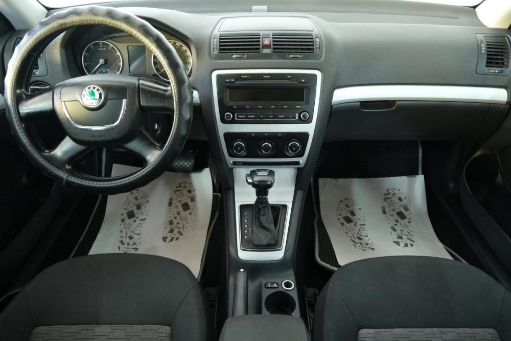Skoda Octavia II (A5) Рестайлинг Омск  - изображение 12