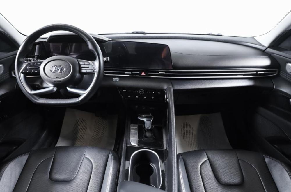 Hyundai Elantra VII (CN7) Новосибирск  - изображение 9