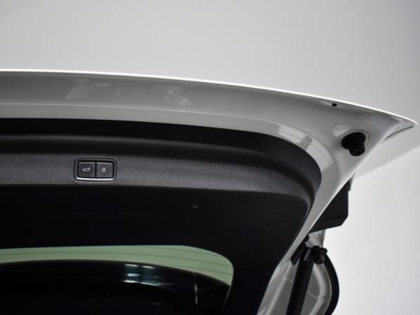 Li Auto (Lixiang) L7 I с пробегом 2023 года, цена 5 499 000 рублей, 76359 км, внедорожник, Автокод Объявления