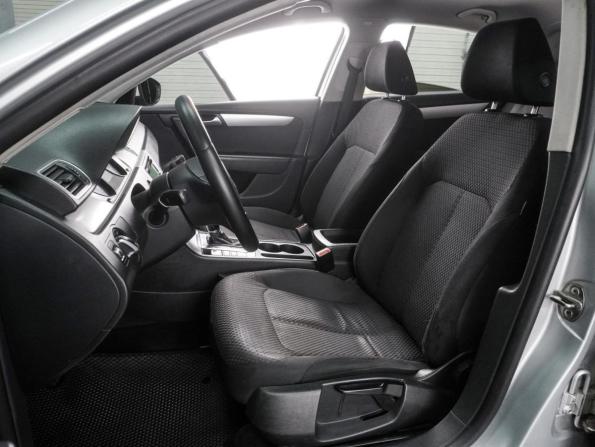 Volkswagen Passat B7 с пробегом 2012 года, цена 899 000 рублей, 185704 км, седан, Автокод Объявления