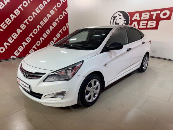 Hyundai Solaris I Рестайлинг с пробегом 2015 года, цена 1 000 000 рублей, 205766 км, седан, Автокод Объявления