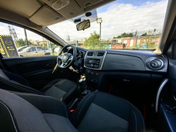 Renault Sandero II Рестайлинг с пробегом 2021 года, цена 1 009 000 рублей, 164000 км, хэтчбек, Автокод Объявления