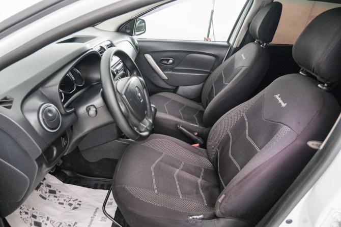 Renault Logan II с пробегом 2017 года, цена 649 000 рублей, 103500 км, седан, Автокод Объявления