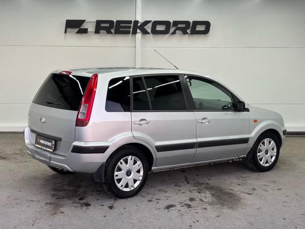 Ford Fusion I Рестайлинг с пробегом 2008 года, цена 399 000 рублей, 165717 км, хэтчбек, Автокод Объявления