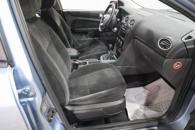 Ford Focus II с пробегом 2006 года, цена 319 000 рублей, 287000 км, седан, Автокод Объявления