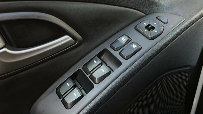Hyundai ix35 I с пробегом 2011 года, цена 1 049 000 рублей, 171989 км, внедорожник, Автокод Объявления