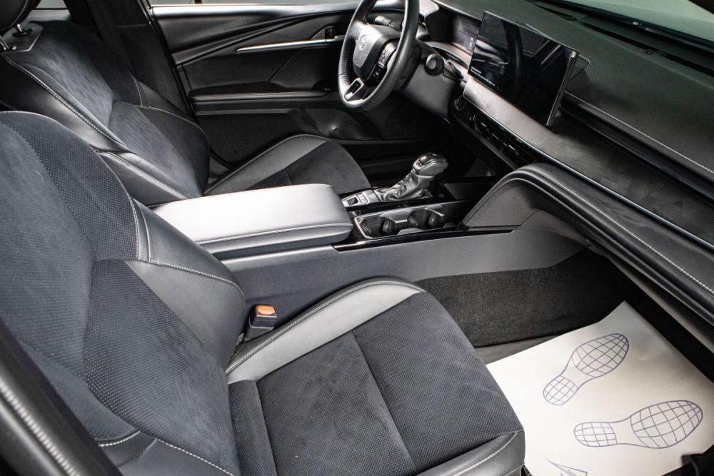 Toyota Camry IX (XV80) Сургут  - изображение 11