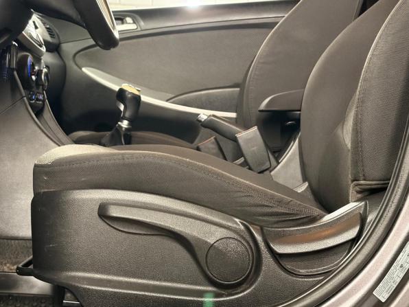 Hyundai Solaris I с пробегом 2011 года, цена 585 000 рублей, 188760 км, седан, Автокод Объявления