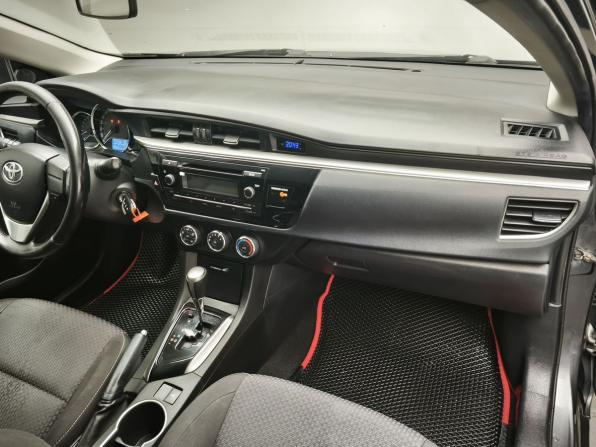 Toyota Corolla XI (E160 E170 E180) с пробегом 2014 года, цена 1 174 000 рублей, 261103 км, седан, Автокод Объявления