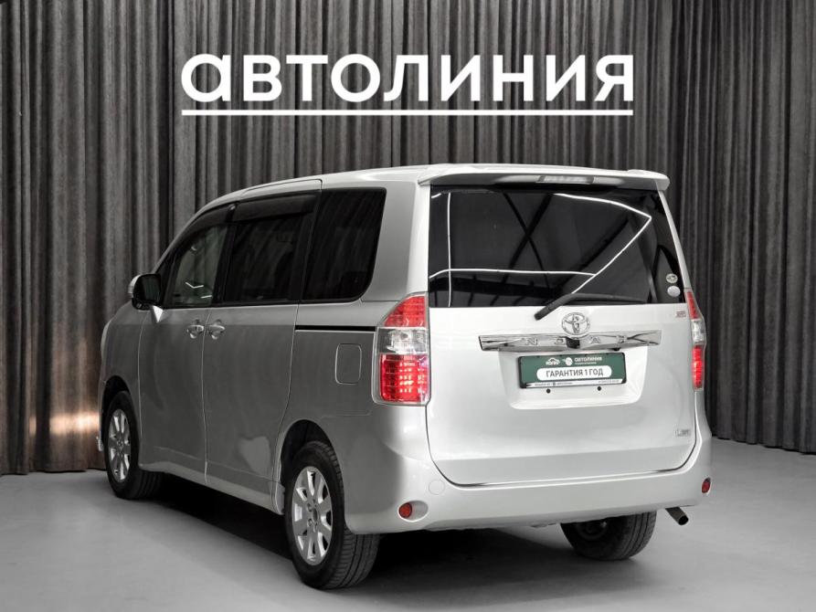 Toyota Noah II (R70) Красноярск  - изображение 7