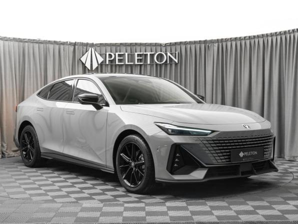Changan UNI-V I с пробегом 2024 года, цена 2 440 000 рублей, 23918 км, лифтбек, Автокод Объявления