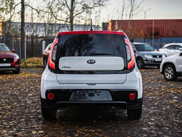 Kia Soul II Рестайлинг с пробегом 2018 года, цена 1 450 000 рублей, 169744 км, хэтчбек, Автокод Объявления