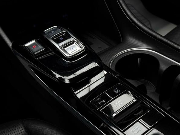 Hyundai Sonata VIII (DN8) с пробегом 2020 года, цена 2 399 000 рублей, 96000 км, седан, Автокод Объявления