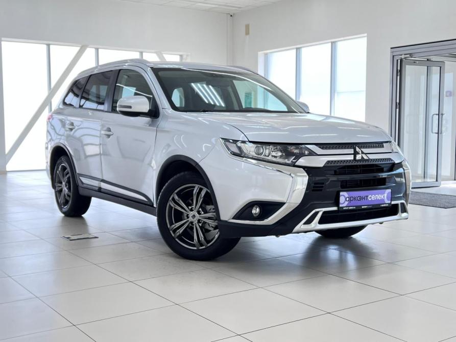 Mitsubishi Outlander III Рестайлинг 3 Волгоград  - изображение 3