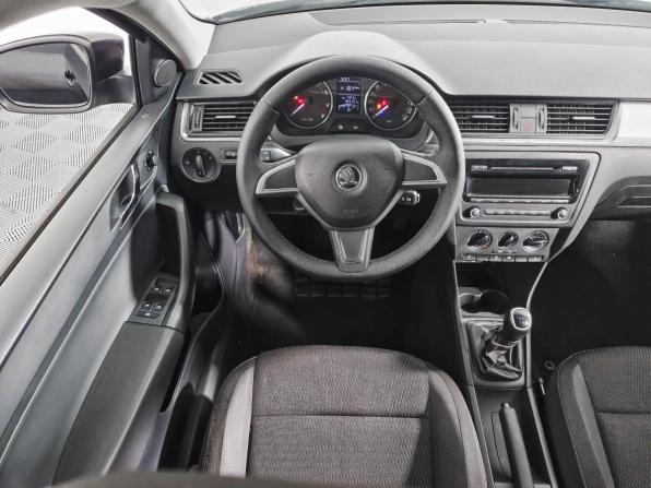 Skoda Rapid I с пробегом 2014 года, цена 549 000 рублей, 403191 км, лифтбек, Автокод Объявления