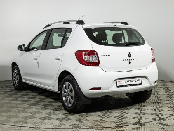 Renault Sandero II с пробегом 2015 года, цена 499 585 рублей, 278075 км, хэтчбек, Автокод Объявления