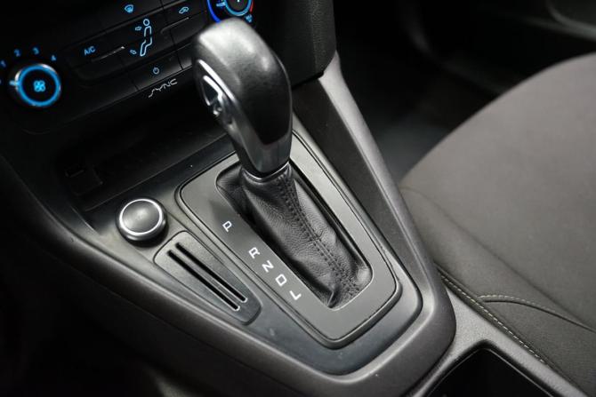 Ford Focus III Рестайлинг с пробегом 2017 года, цена 1 188 000 рублей, 182000 км, хэтчбек, Автокод Объявления
