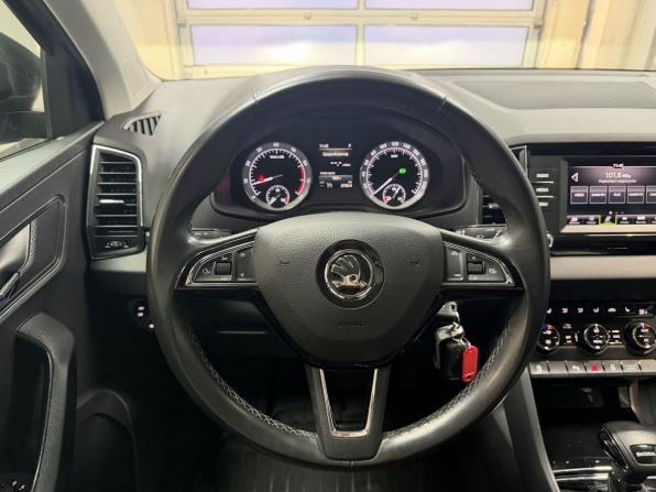 Skoda Karoq I с пробегом 2020 года, цена 2 470 000 рублей, 84541 км, внедорожник, Автокод Объявления