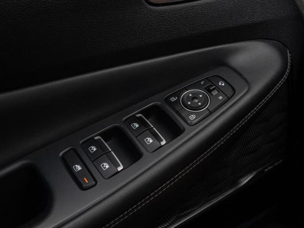 Hyundai Santa Fe IV Рестайлинг с пробегом 2022 года, цена 2 800 000 рублей, 159638 км, внедорожник, Автокод Объявления